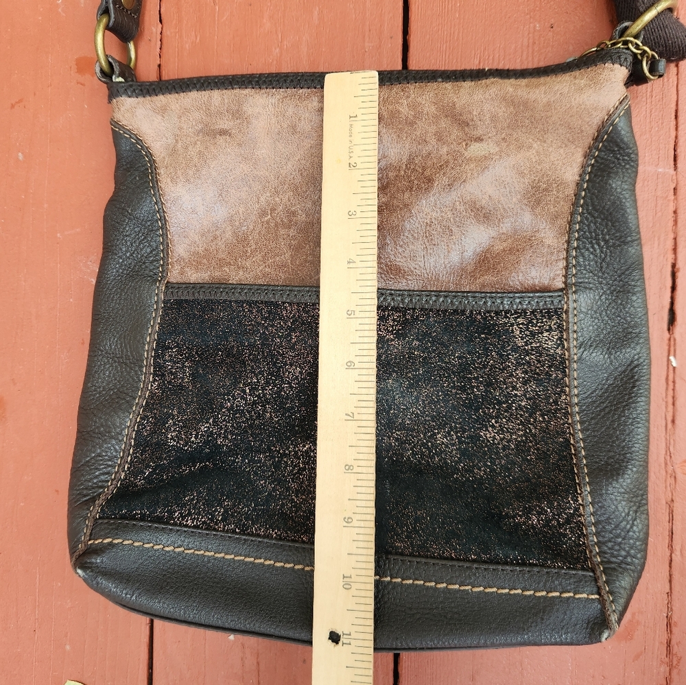 THE SAK Iris Crossbody Bag Brown Leather Metallic Zipper Close Pockets Boho - Picture 12 of 13
